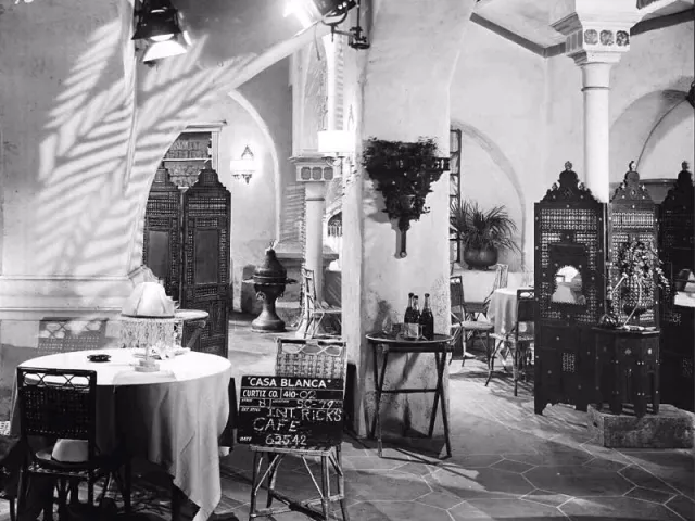 10 Hidden Secrets in Casablanca Even Die-Hard Fans Never Noticed